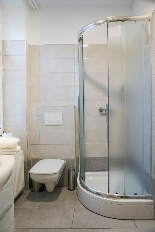 Jantar Apartmaji Novo Mesto Eksteriør bilde